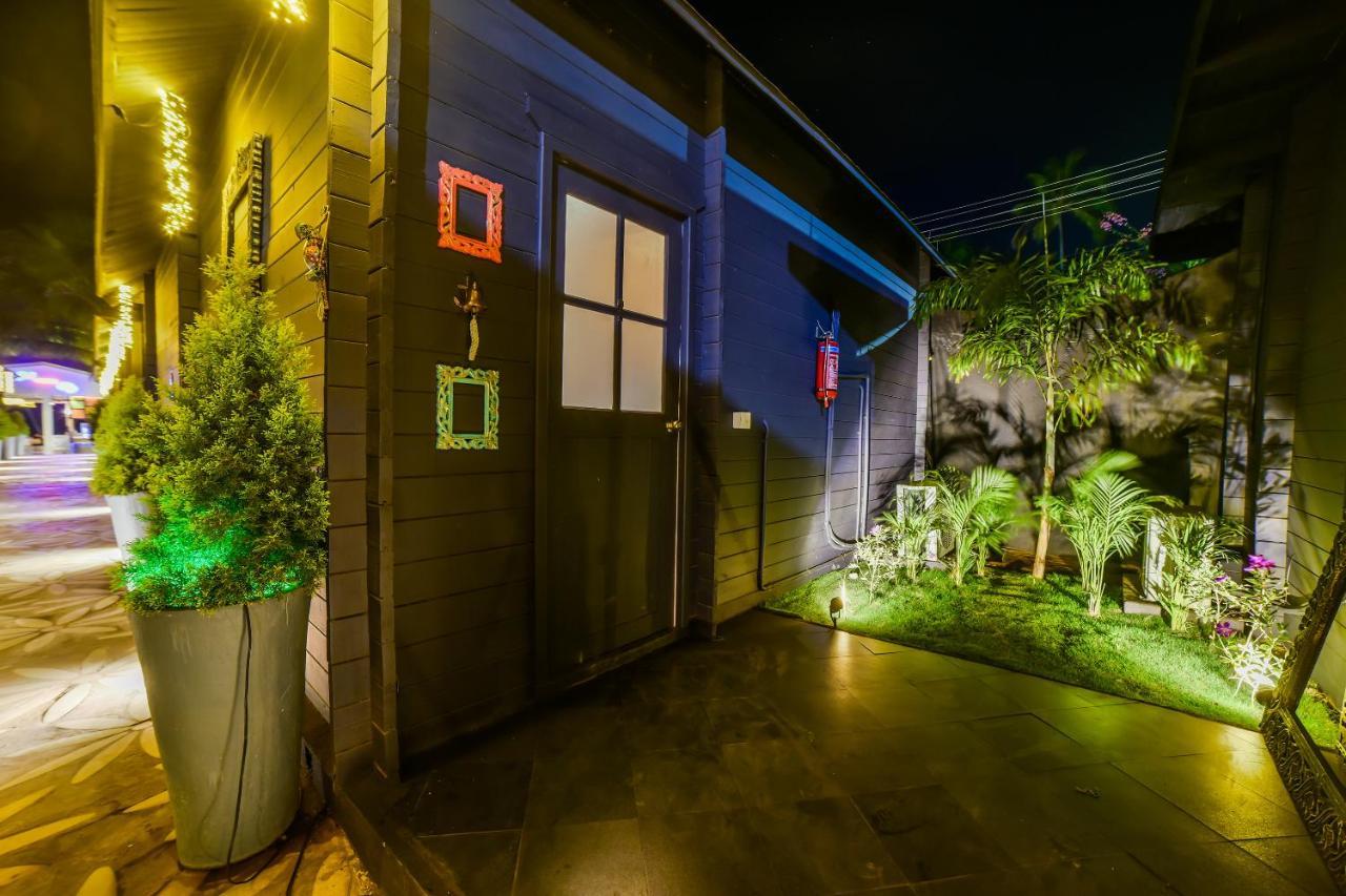 Casa Playa Comforts Vagator Bagian luar foto